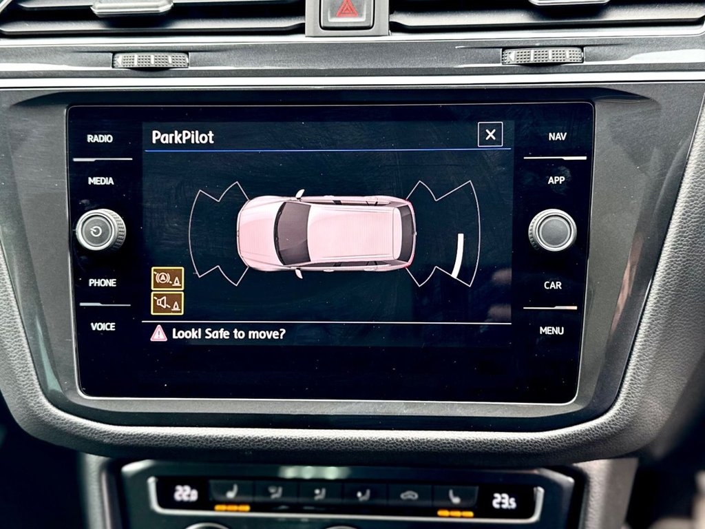 Used Volkswagen Tiguan 2018 for sale - 77880318: Photo 37