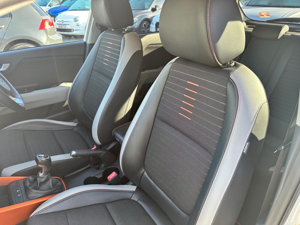 Used Kia Stonic 2019 for sale - 77734373: Photo 30