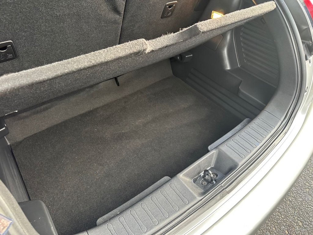 Used Nissan Juke 2017 for sale - 77056331: Photo 44