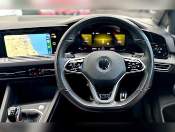 Used Volkswagen Golf 2021 for sale - 78996336: Photo