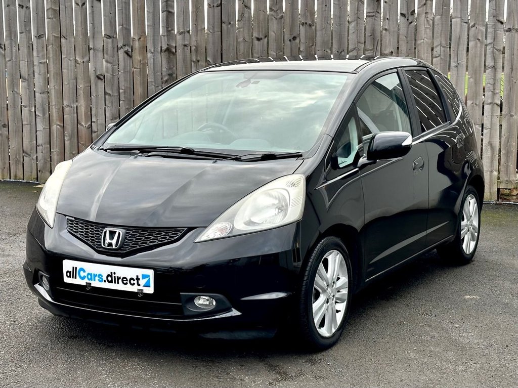 Used Honda Jazz 2011 for sale - 77369150: Photo 4