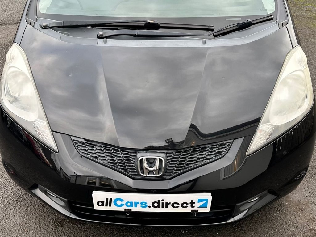 Used Honda Jazz 2011 for sale - 77369150: Photo 8