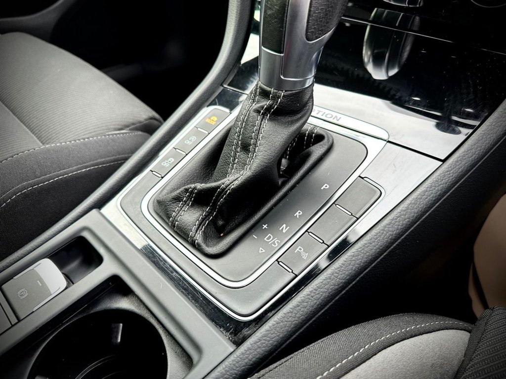 Used Volkswagen Golf 2015 for sale - 77952484: Photo 44