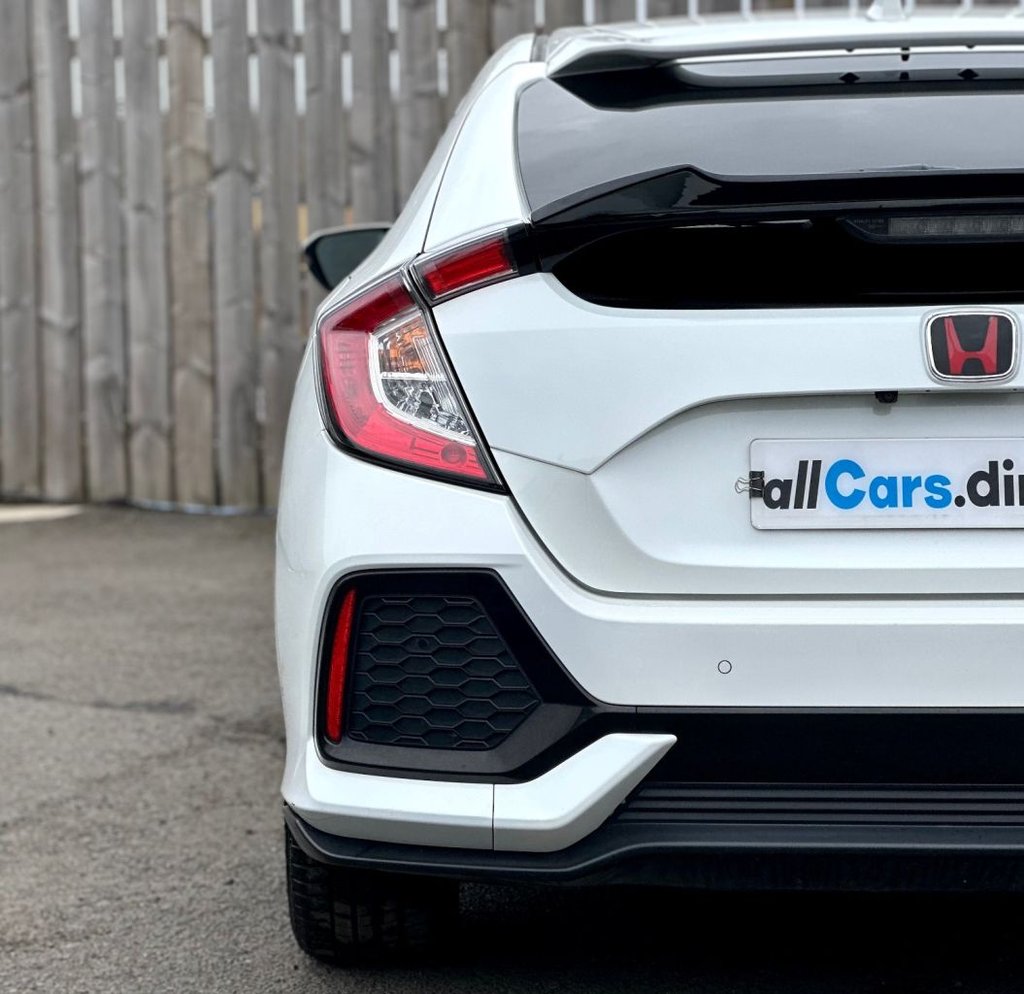 Used Honda Civic 2017 for sale - 78095870: Photo 19