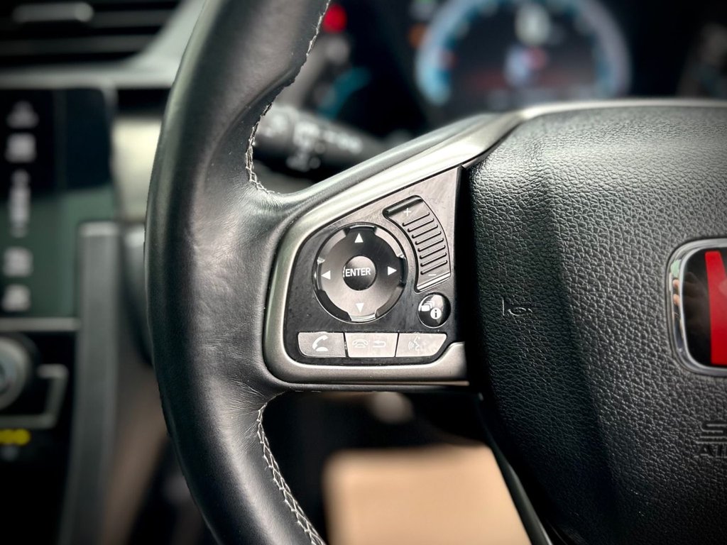 Used Honda Civic 2017 for sale - 78095870: Photo 33