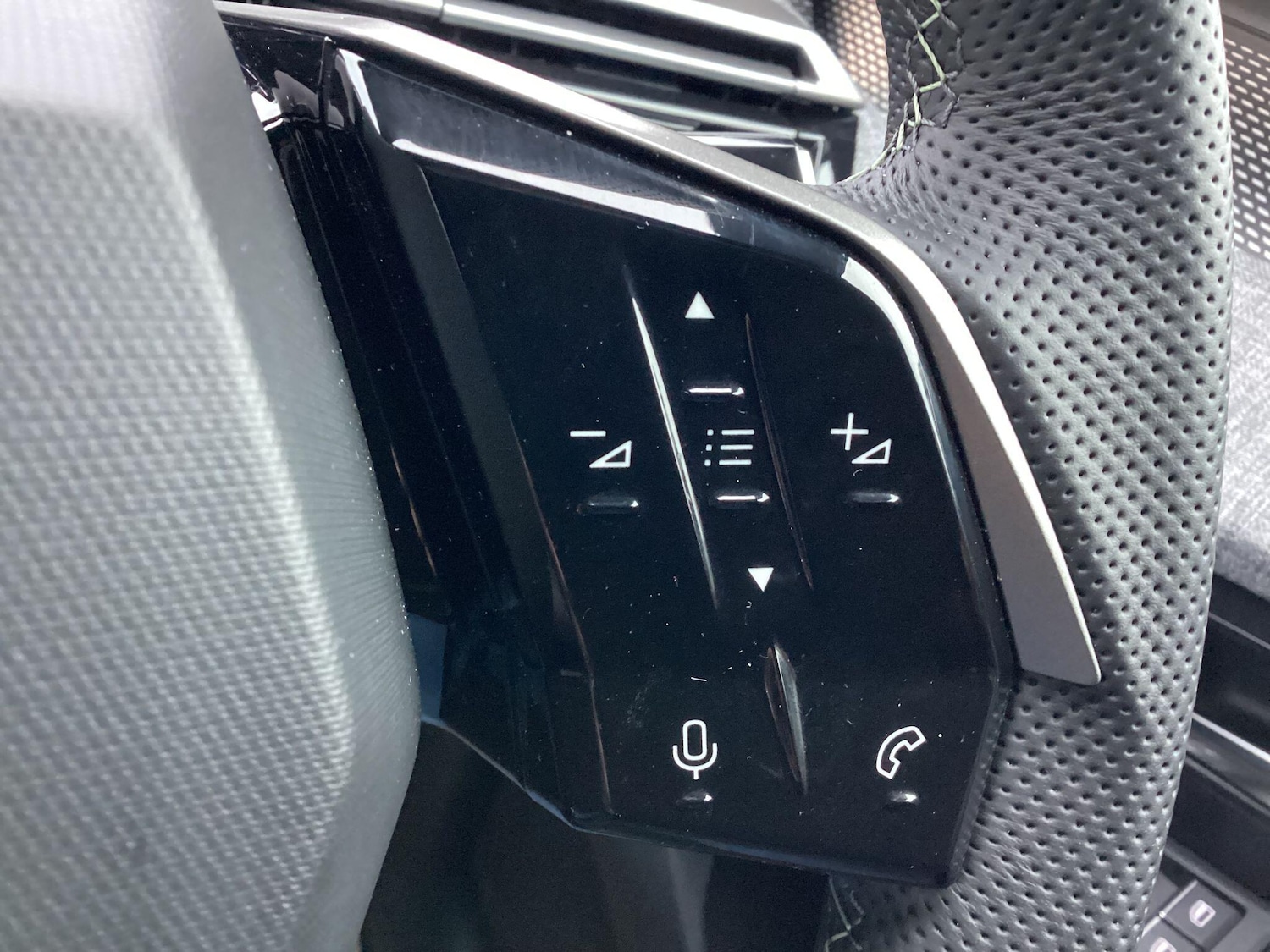 Used Peugeot 3008 2025 for sale - 76989587: Photo 22