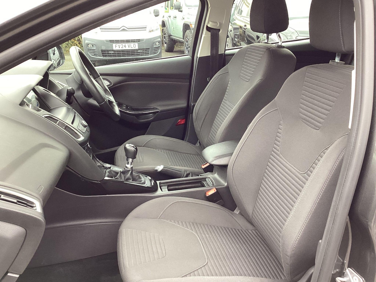 Used Ford Focus 2017 for sale - 76441354: Photo 12