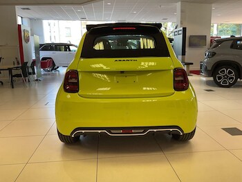 Used Abarth 500C 2024 for sale - 77242589: Photo