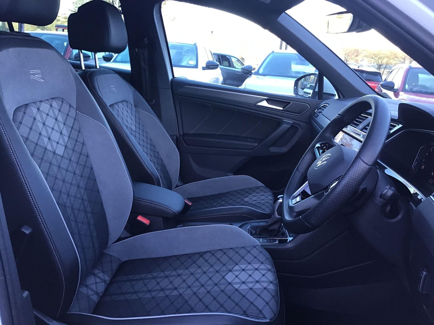 Used Volkswagen Tiguan 2023 for sale - 76802193: Photo 15