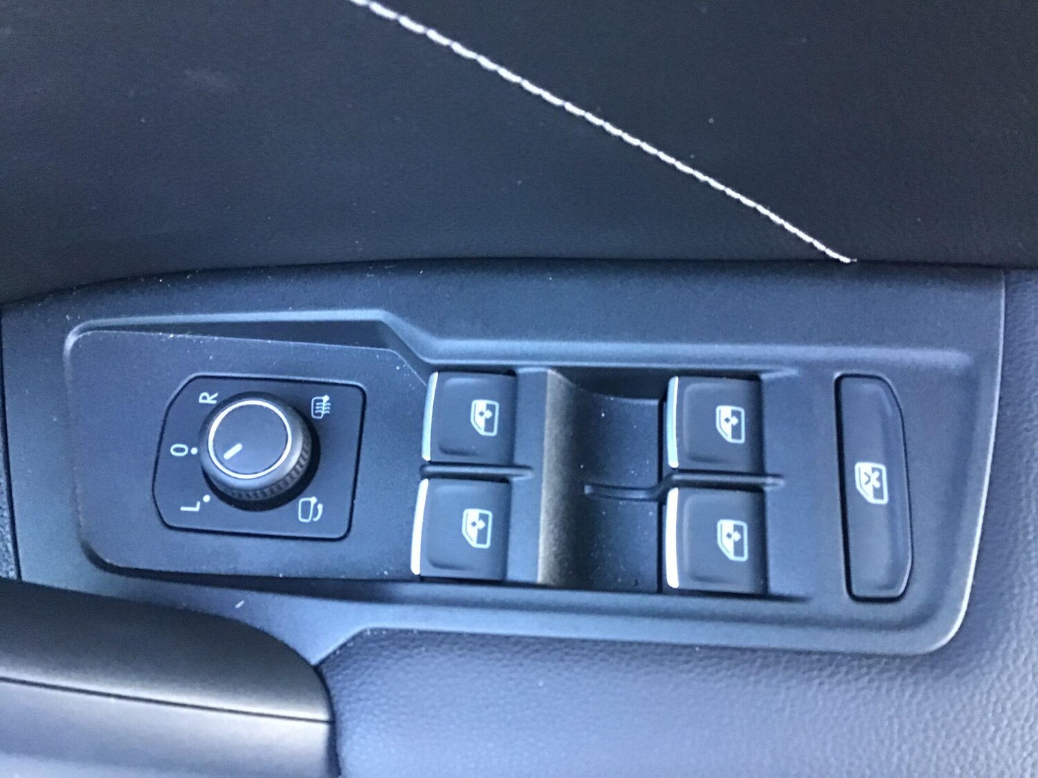 Used Volkswagen Tiguan 2023 for sale - 76802193: Photo 16