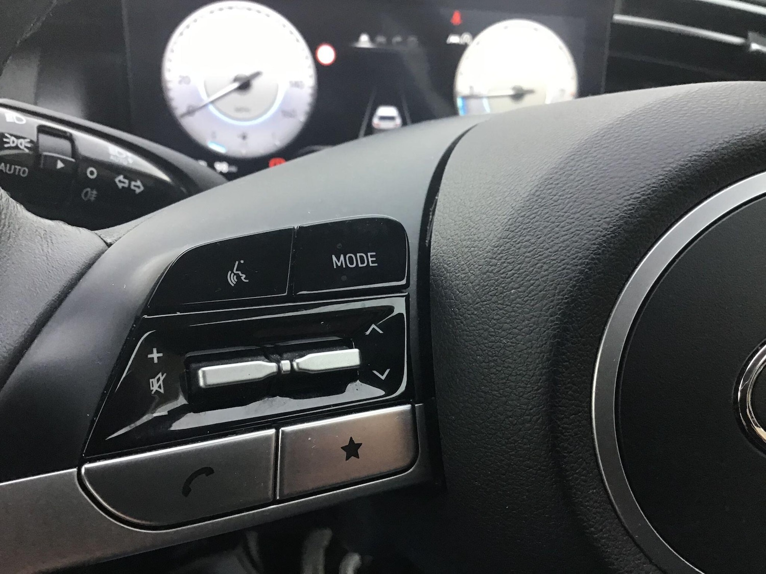 Used Hyundai TUCSON 2023 for sale - 76200022: Photo 22