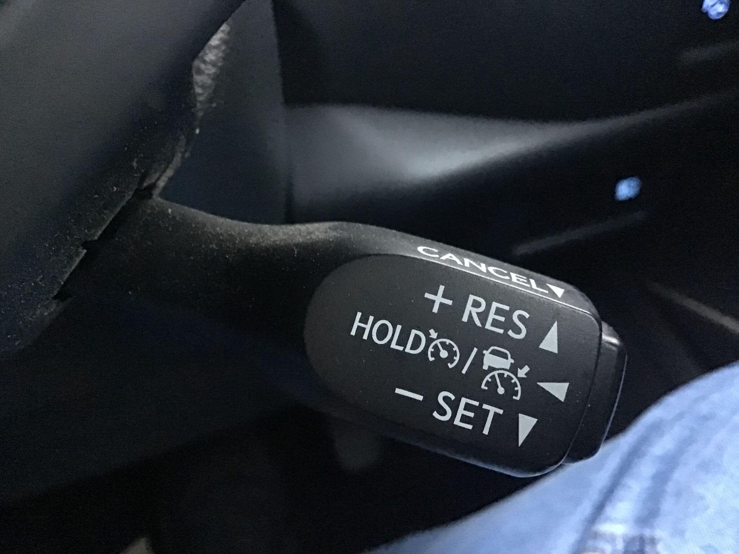 Used Toyota C-HR 2020 for sale - 77028952: Photo 25