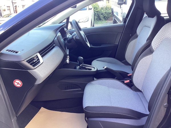 Used Renault Clio 2025 for sale - 76138074: Photo 13