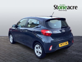 Used Hyundai i10 2023 for sale - 77166707: Photo