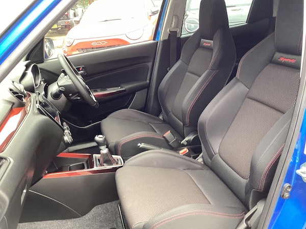 Used Suzuki Swift 2023 for sale - 76306618: Photo 12