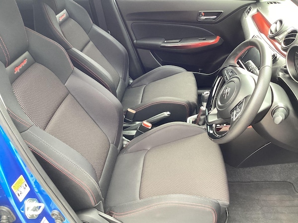 Used Suzuki Swift 2023 for sale - 76306618: Photo 15