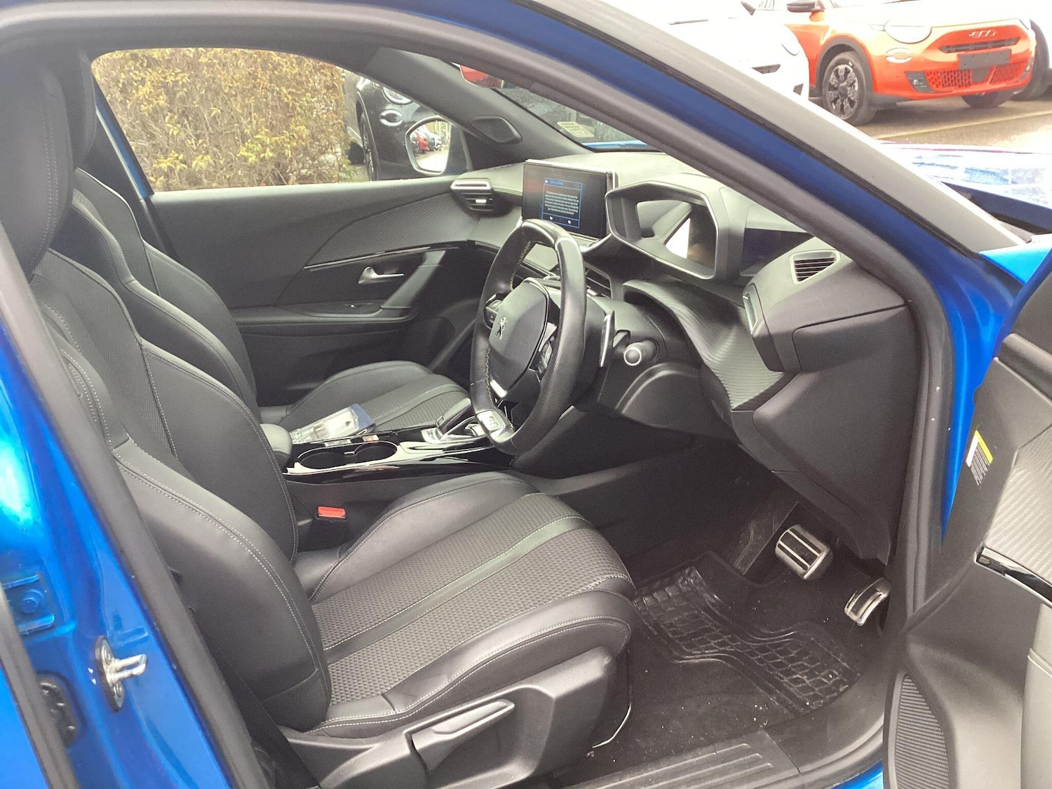 Used Peugeot 2008 2021 for sale - 76926989: Photo 13