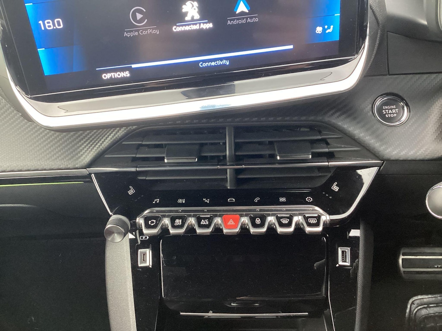 Used Peugeot 2008 2021 for sale - 76926989: Photo 17