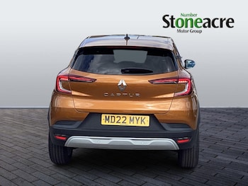 Used Renault Captur 2022 for sale - 75493740: Photo