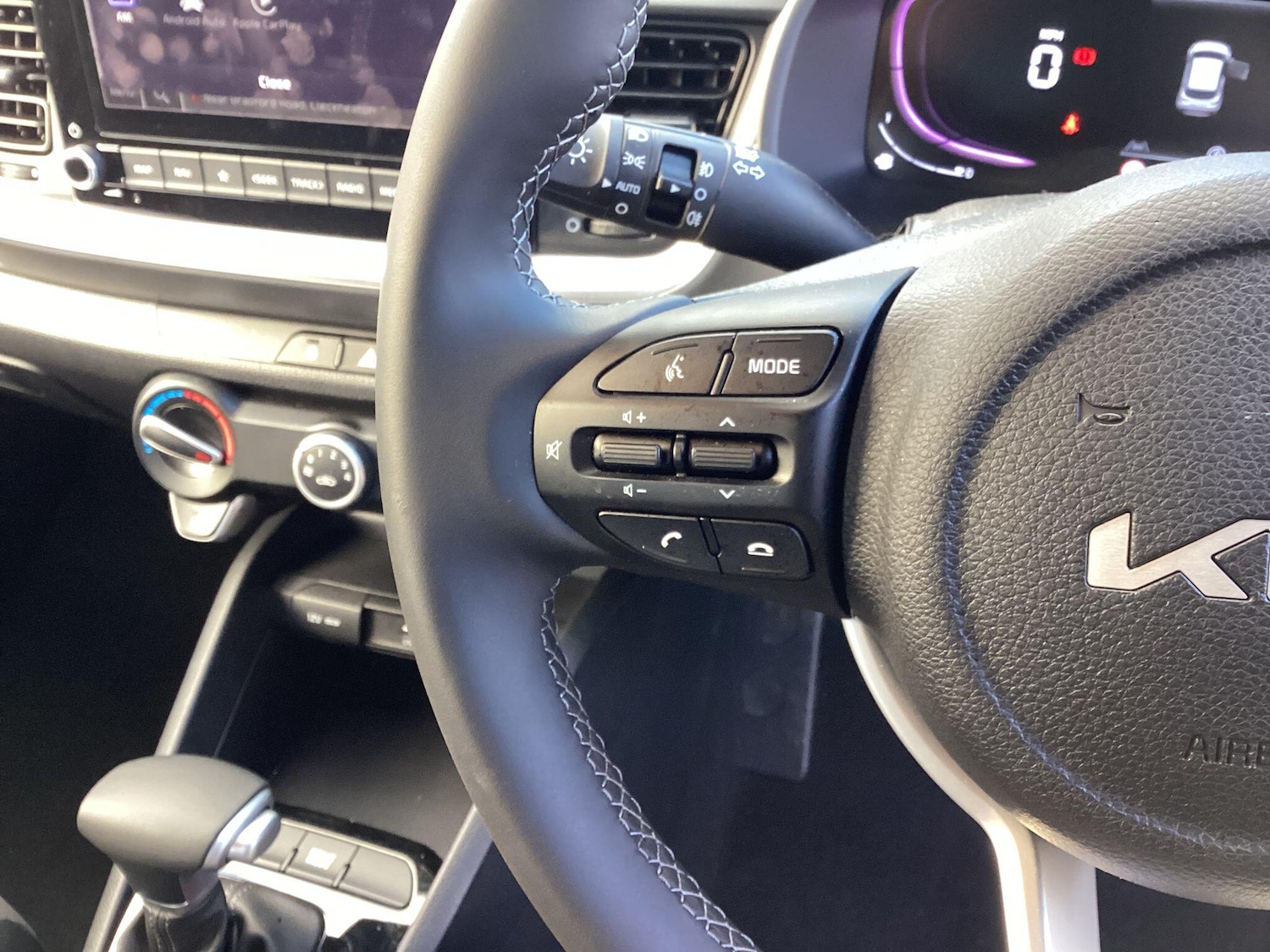 Used Kia Stonic 2025 for sale - 77021113: Photo 22