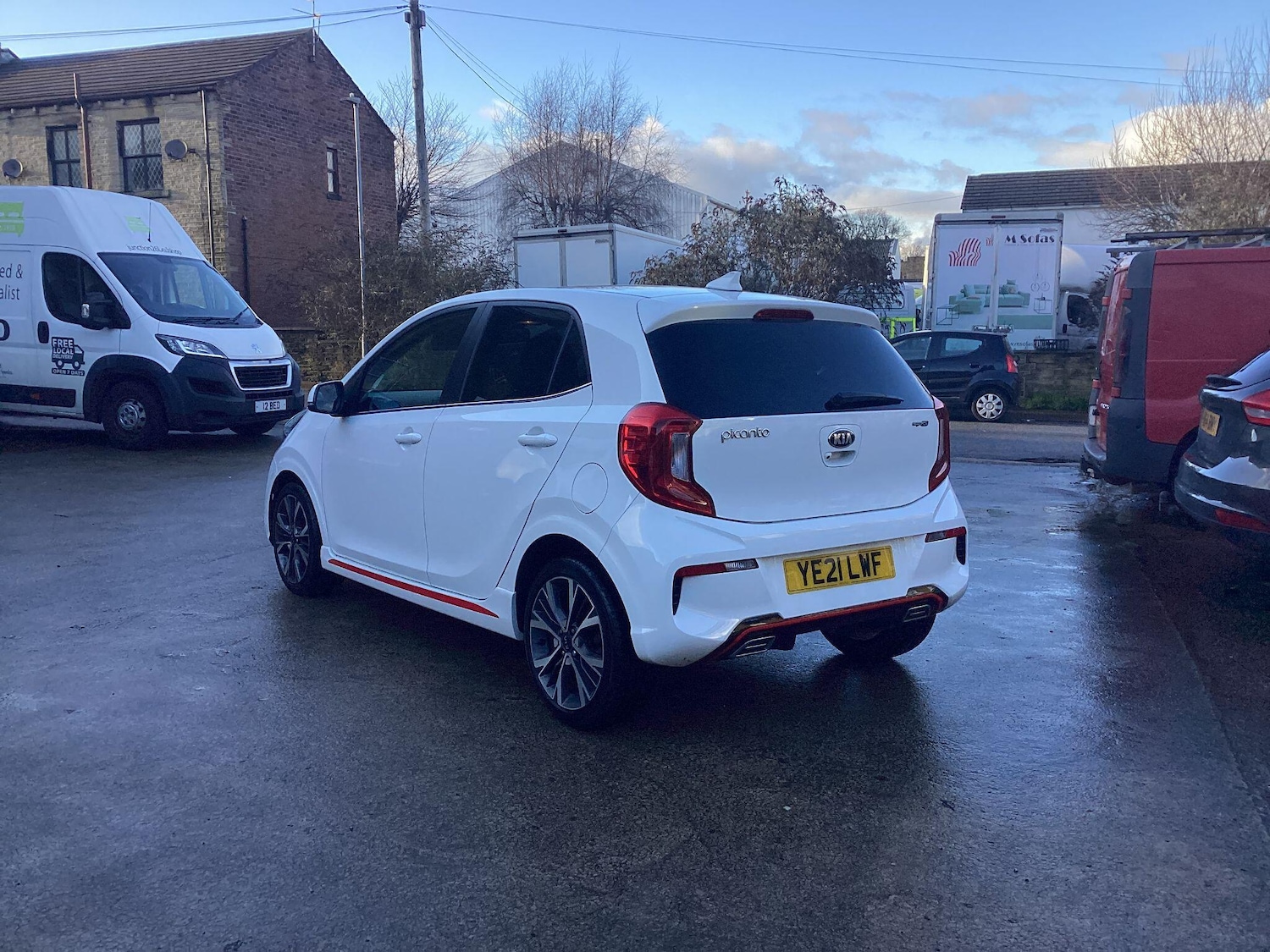 Used Kia Picanto 2021 for sale - 77633367: Photo 4