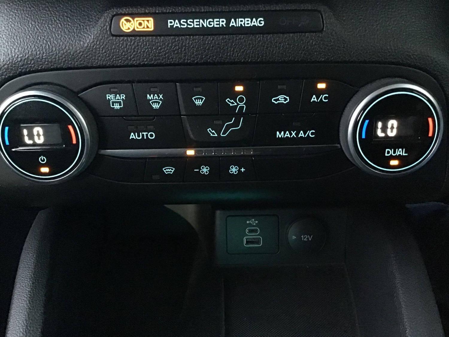 Used Ford Focus 2022 for sale - 77021045: Photo 22