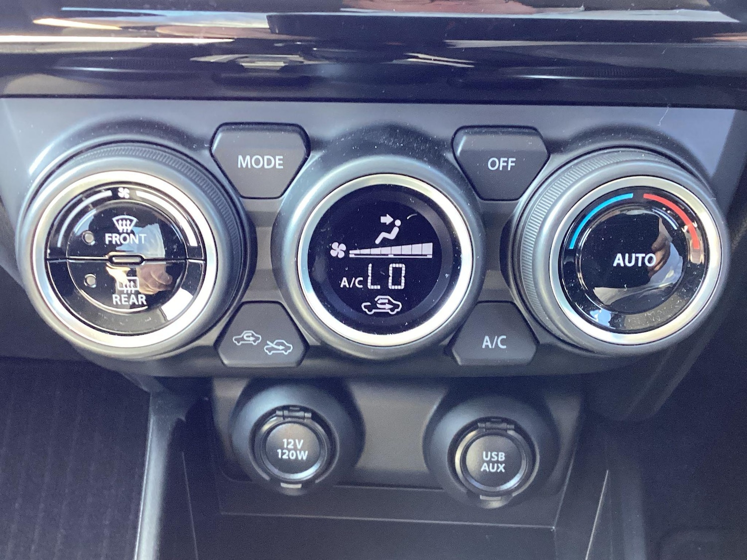 Used Suzuki Swift 2024 for sale - 76380559: Photo 15