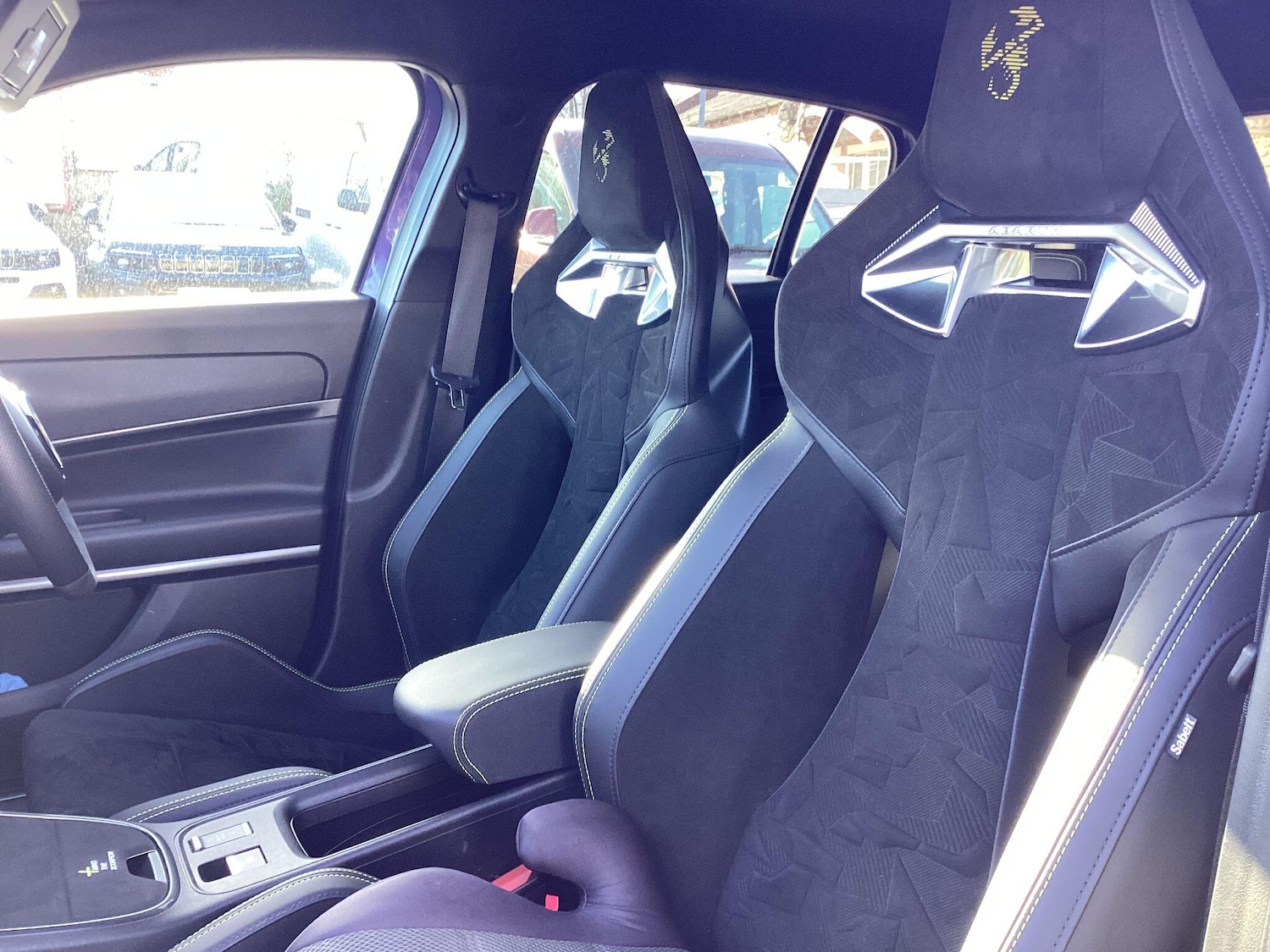 Used Abarth 600e 2025 for sale - 77799425: Photo 10