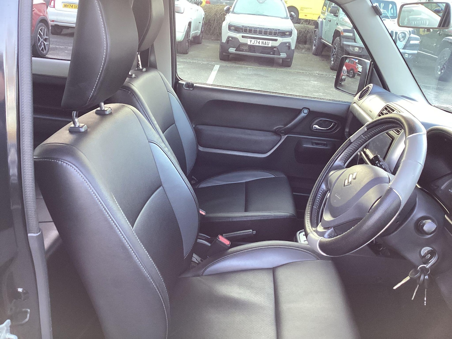 Used Suzuki Jimny 2017 for sale - 77166881: Photo 14