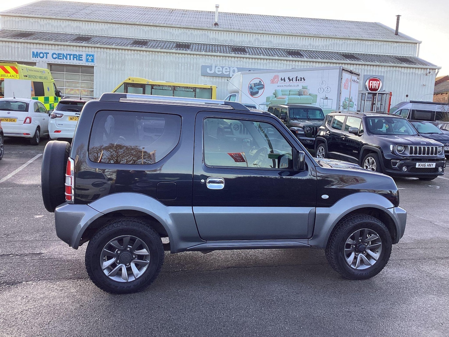 Used Suzuki Jimny 2017 for sale - 77166881: Photo 8