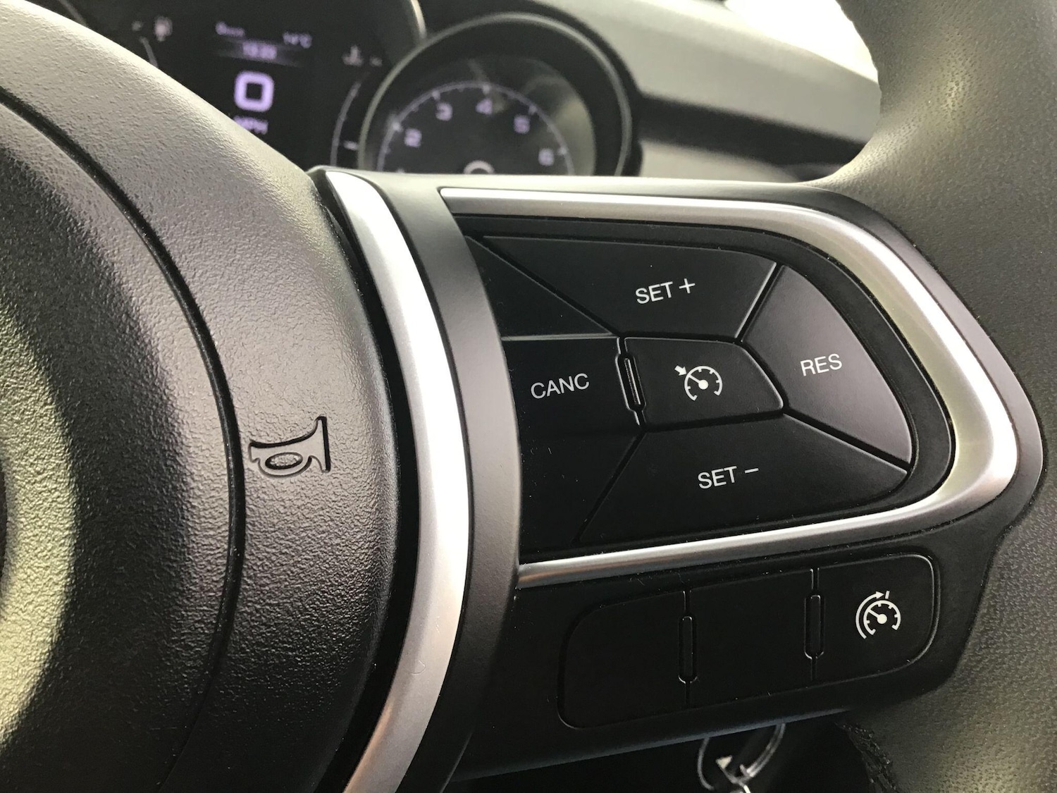 Used Fiat 500X 2023 for sale - 76801395: Photo 25