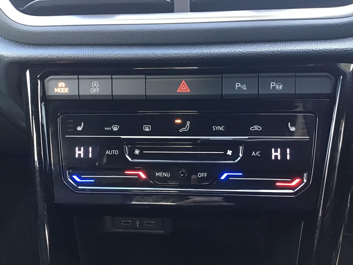 Used Volkswagen T-Roc 2022 for sale - 76942695: Photo 12