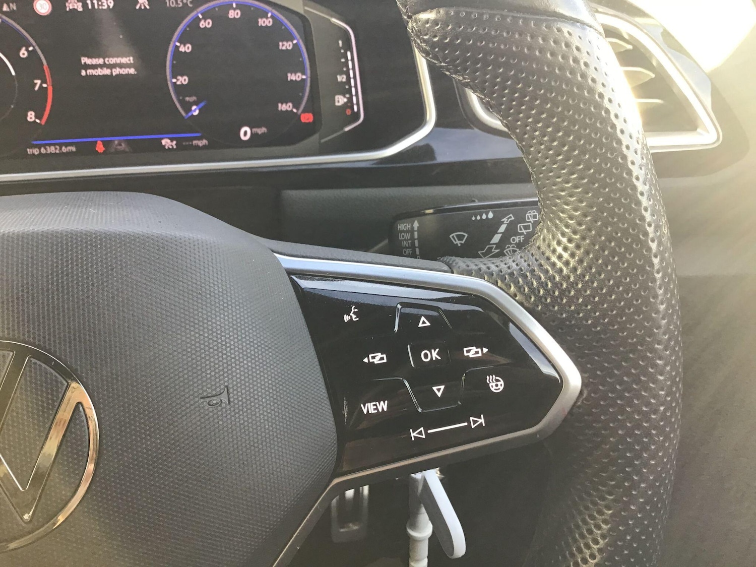 Used Volkswagen T-Roc 2022 for sale - 76942695: Photo 14