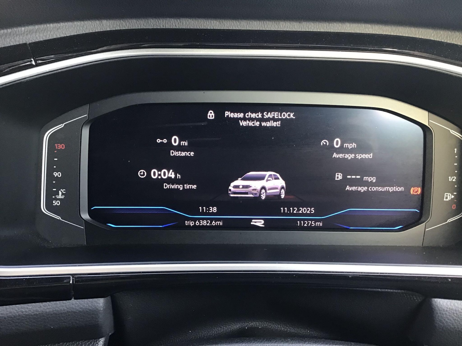 Used Volkswagen T-Roc 2022 for sale - 76942695: Photo 32