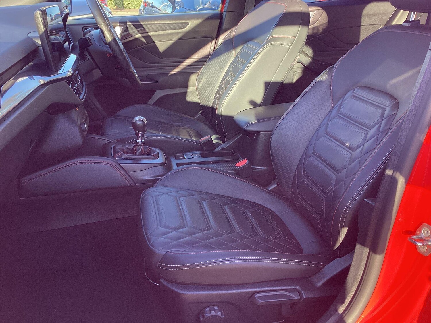 Used Ford Focus 2023 for sale - 77940120: Photo 13