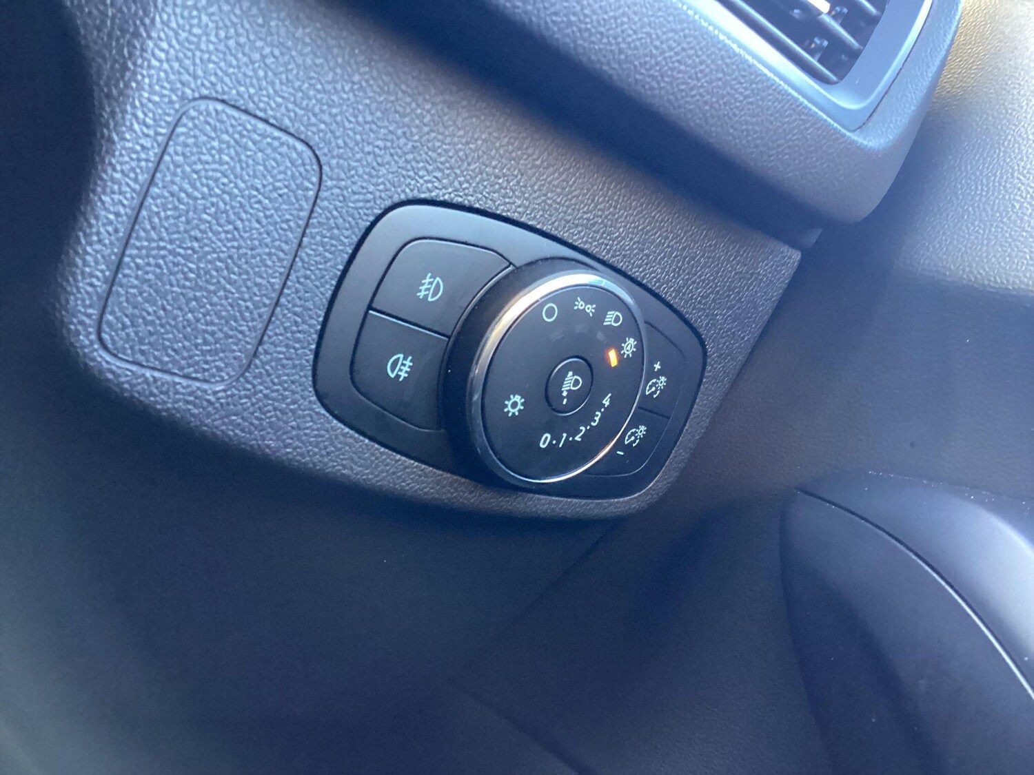 Used Ford Focus 2023 for sale - 77940120: Photo 24