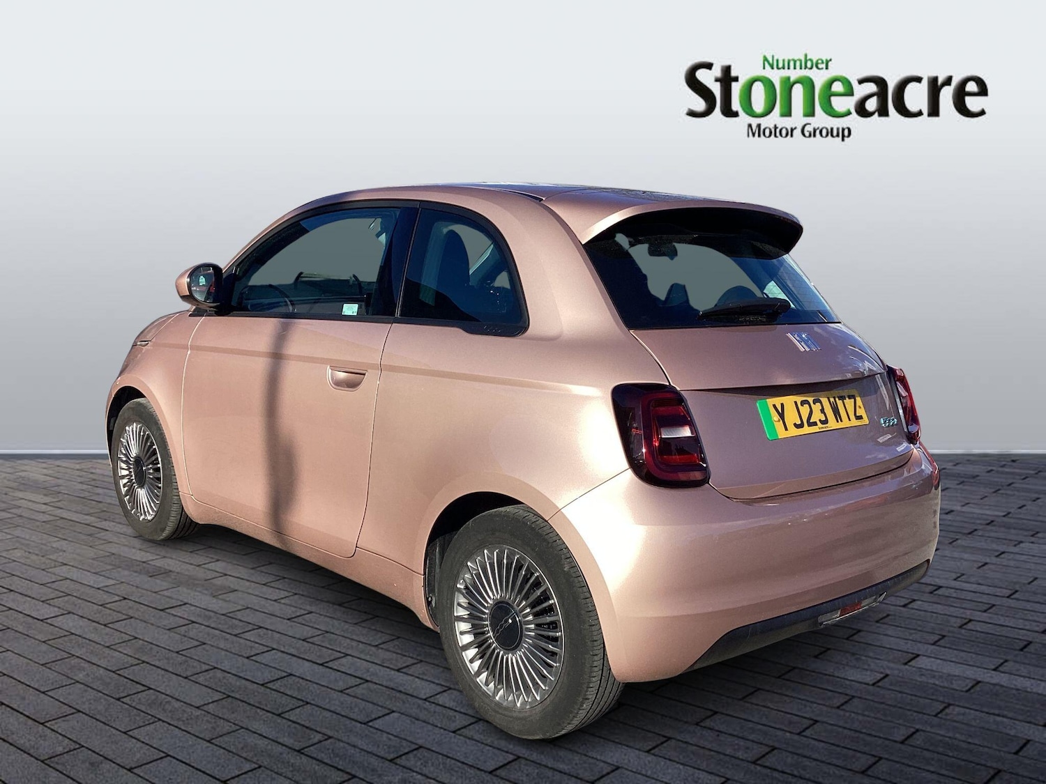 Used Fiat 500 2023 for sale - 77939504: Photo 2