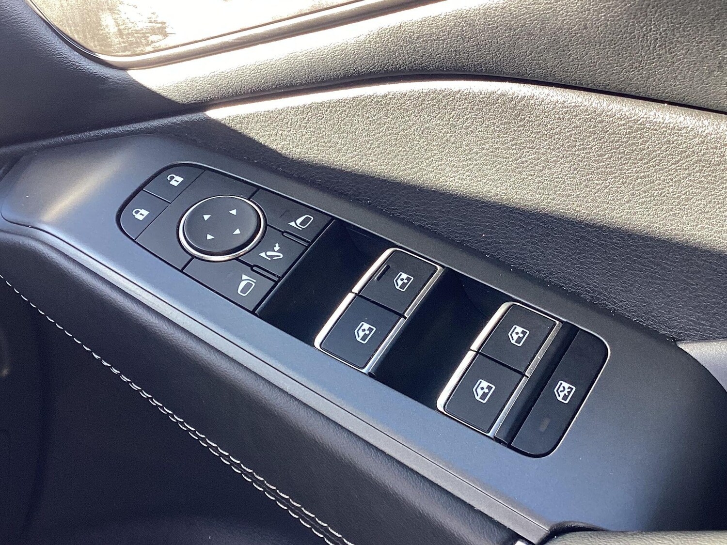 Used Nissan Qashqai for sale - 77940117: Photo 15