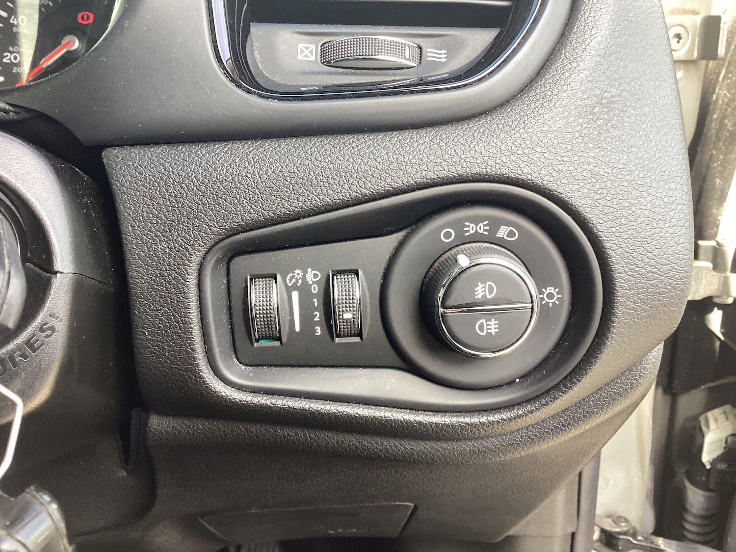 Used Jeep Renegade 2020 for sale - 78047463: Photo 19