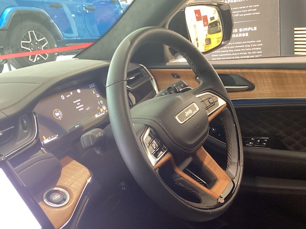 Used Jeep Grand Cherokee 2025 for sale - 75609487: Photo 26