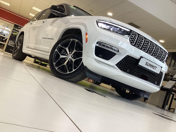 Used Jeep Grand Cherokee 2025 for sale - 75609487: Photo 41