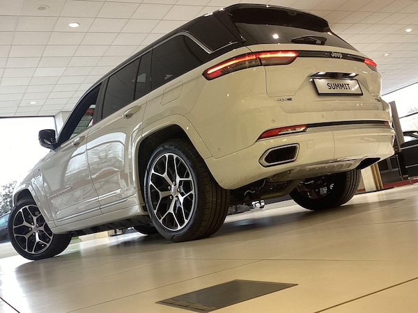 Used Jeep Grand Cherokee 2025 for sale - 75609487: Photo 43