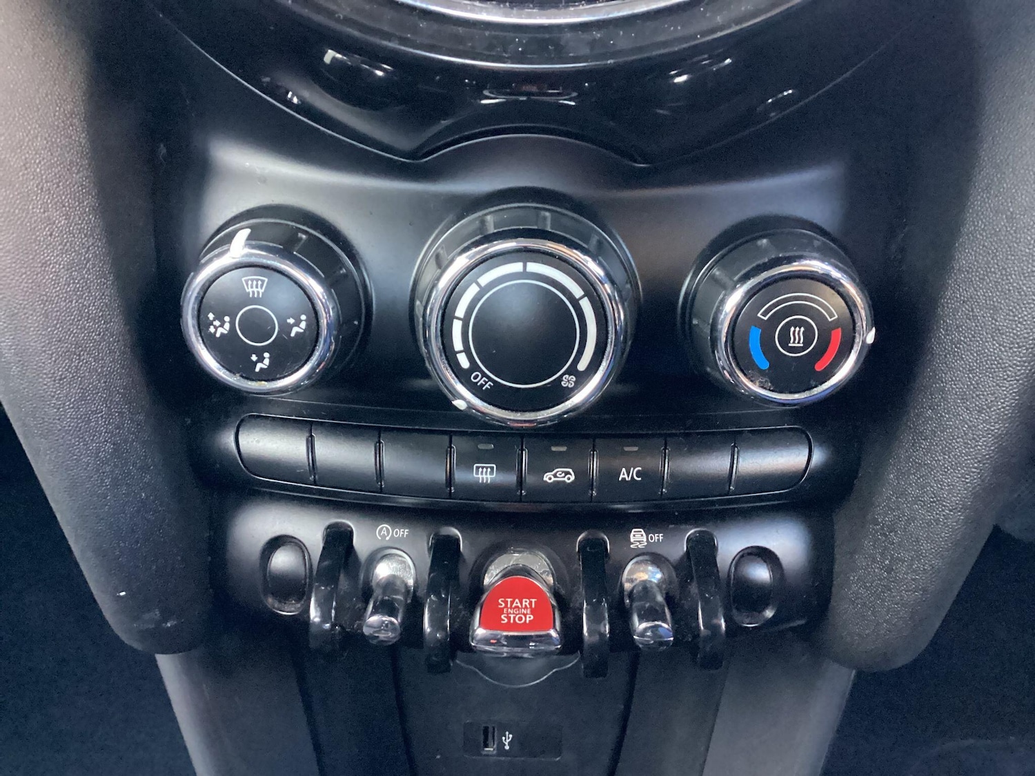 Used MINI Hatch 2018 for sale - 77242711: Photo 17