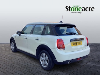 Used MINI Hatch 2018 for sale - 77242711: Photo