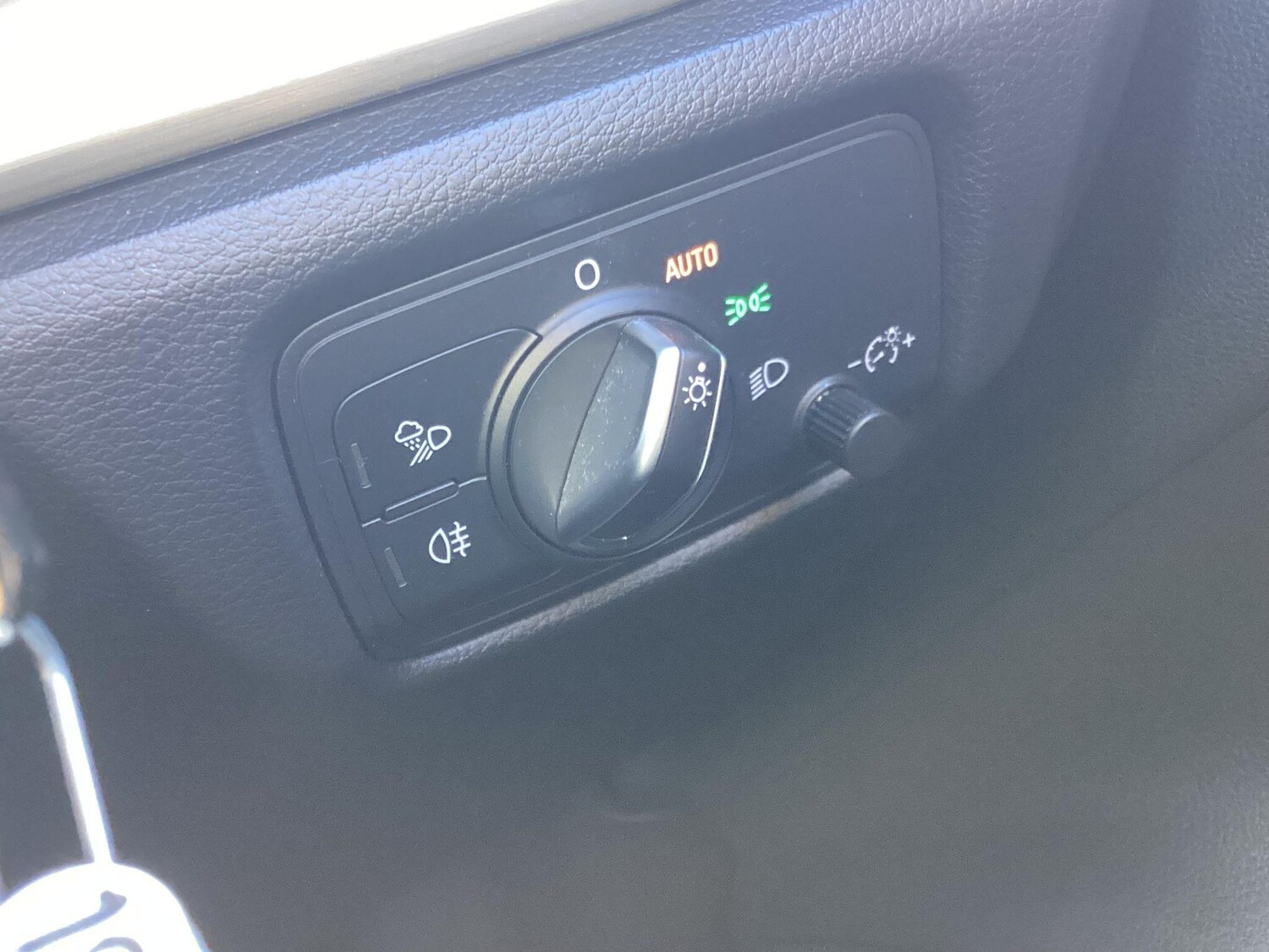 Used Audi A3 2018 for sale - 77940408: Photo 21