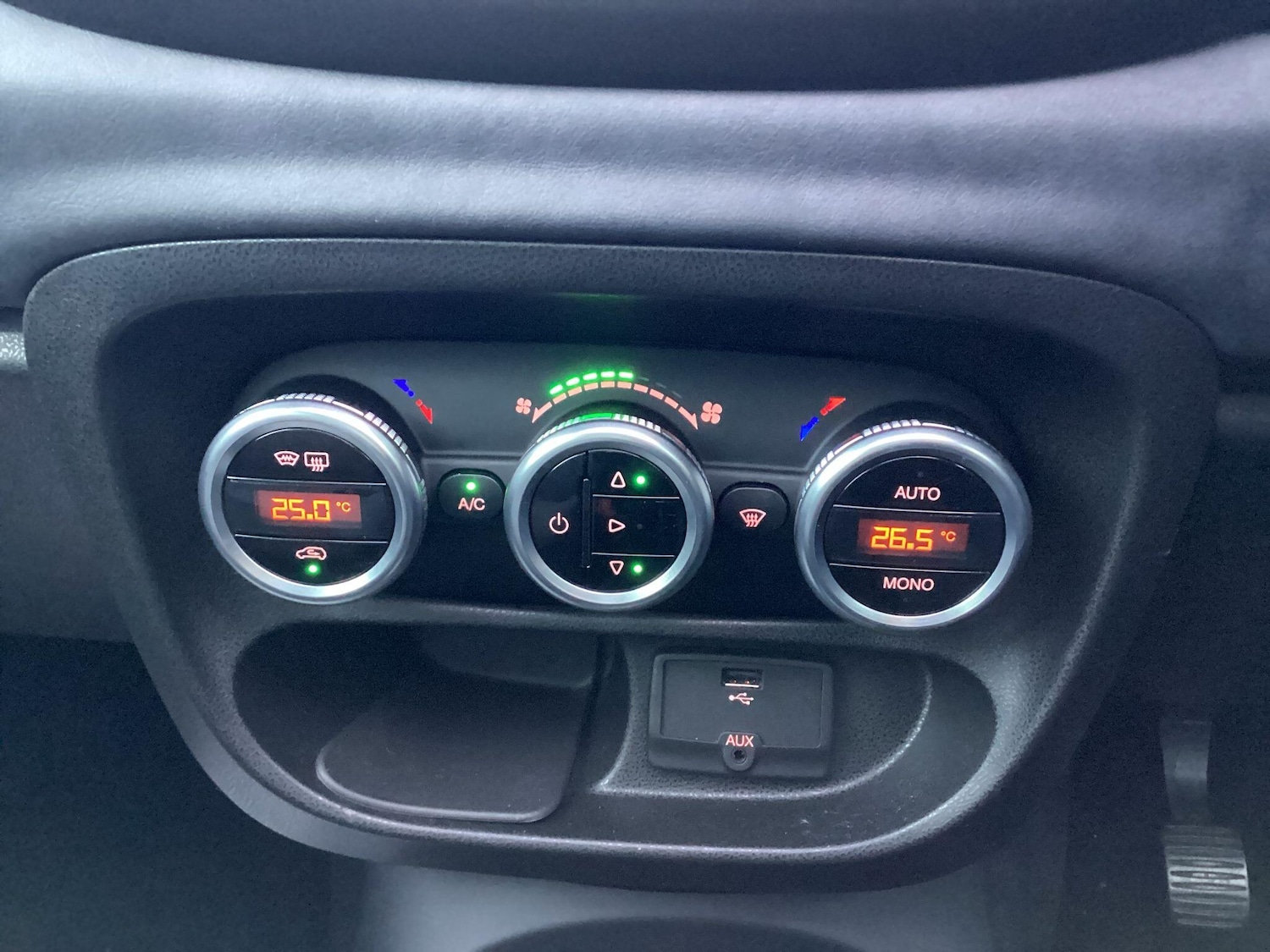 Used Fiat 500L 2014 for sale - 77166845: Photo 18