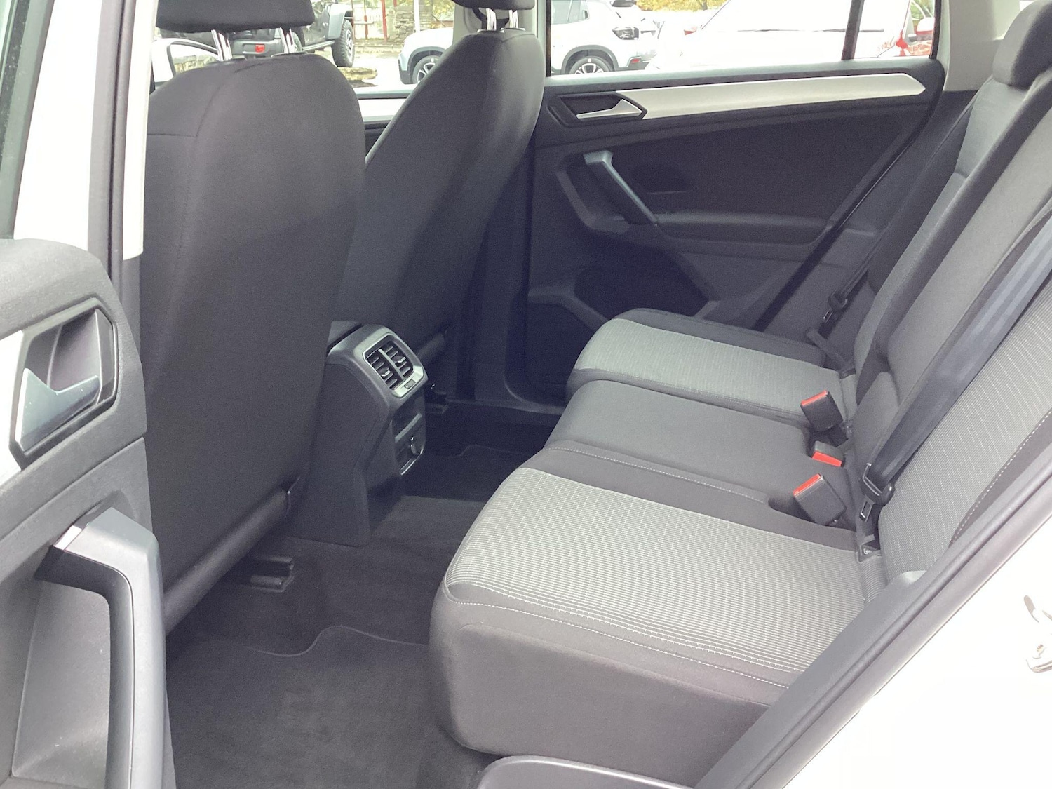 Used Volkswagen Tiguan 2021 for sale - 76521739: Photo 12