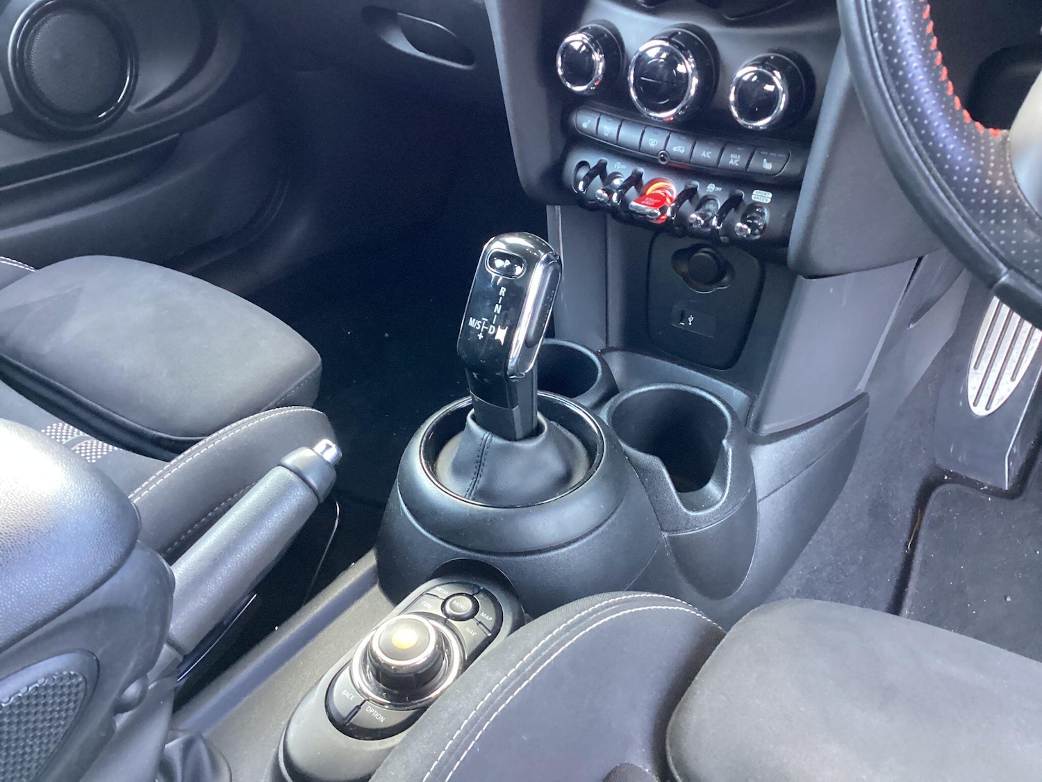 Used MINI Hatch 2020 for sale - 76484324: Photo 18