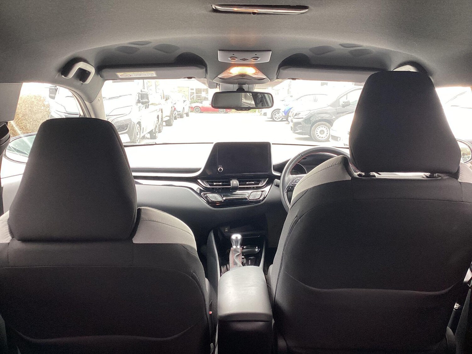 Used Toyota C-HR 2023 for sale - 78157300: Photo 11