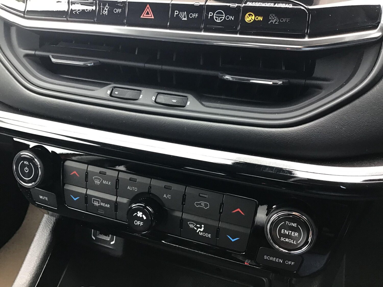 Used Jeep Compass for sale - 77809109: Photo 14